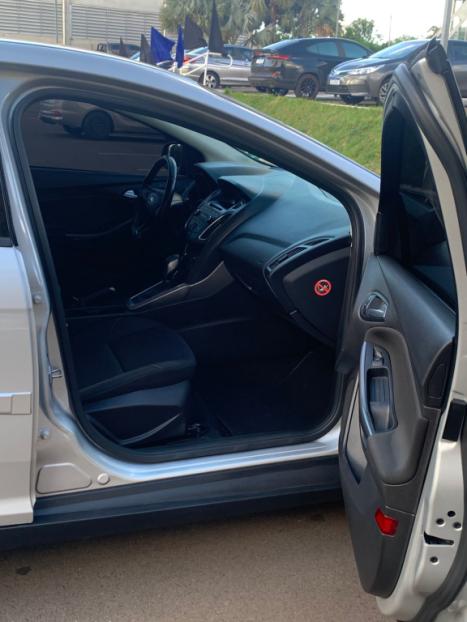 FORD Focus Sedan 2.0 16V 4P FLEX SE FASTBACK POWERSHIFT AUTOMTICO, Foto 9