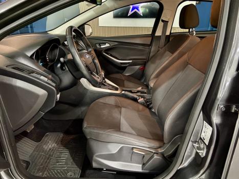 FORD Focus Sedan 2.0 16V 4P FLEX SE FASTBACK POWERSHIFT AUTOMTICO, Foto 9