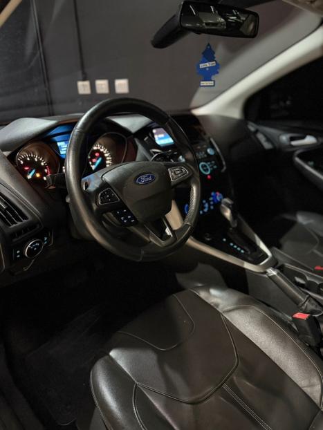 FORD Focus Sedan 2.0 16V 4P FLEX SE POWERSHIFT AUTOM�TICO, Foto 9