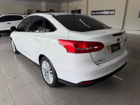 FORD Focus Sedan 2.0 16V 4P FLEX TITANIUM PLUS FASTBACK POWERSHIFT AUTOM�TICO, Foto 6