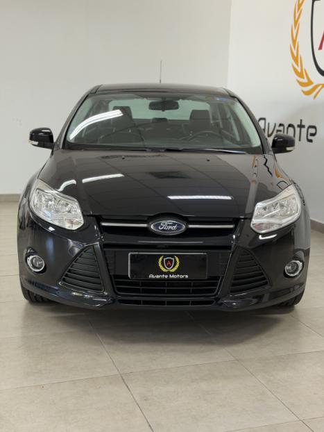 FORD Focus Sedan 2.0 16V 4P FLEX SE FASTBACK POWERSHIFT AUTOM�TICO, Foto 3