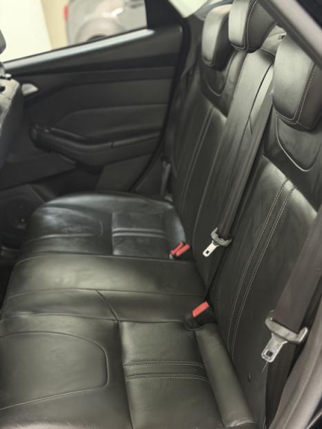 FORD Focus Sedan 2.0 16V 4P FLEX SE FASTBACK POWERSHIFT AUTOM�TICO, Foto 5