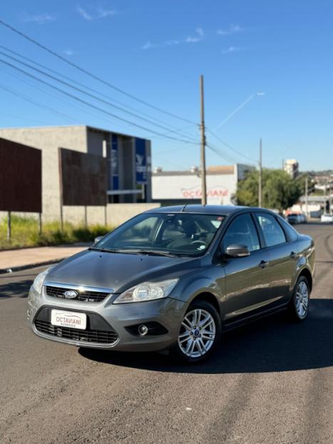 FORD Focus Sedan 2.0 16V 4P FC FLEX AUTOM�TICO, Foto 2