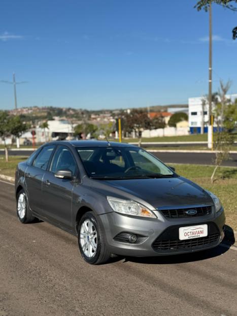FORD Focus Sedan 2.0 16V 4P FC FLEX AUTOM�TICO, Foto 6