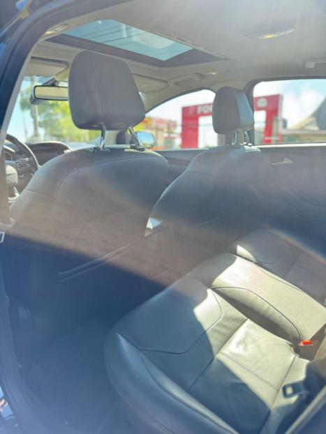 FORD Focus Sedan 2.0 16V 4P FLEX TITANIUM PLUS FASTBACK POWERSHIFT AUTOM�TICO, Foto 4
