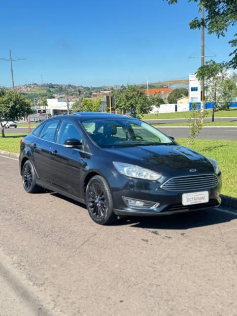 FORD Focus Sedan 2.0 16V 4P FLEX TITANIUM PLUS FASTBACK POWERSHIFT AUTOM�TICO, Foto 9