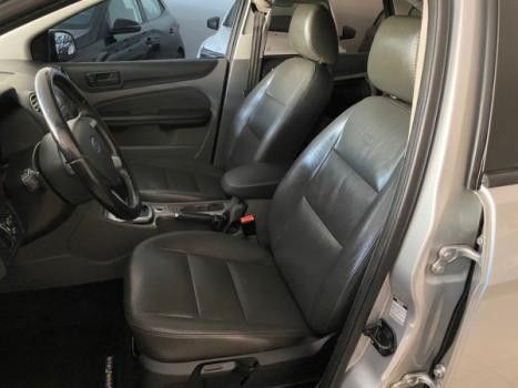 FORD Focus Sedan 2.0 16V 4P FC FLEX AUTOM�TICO, Foto 6