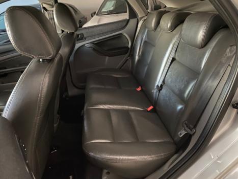 FORD Focus Sedan 2.0 16V 4P FC FLEX AUTOM�TICO, Foto 7