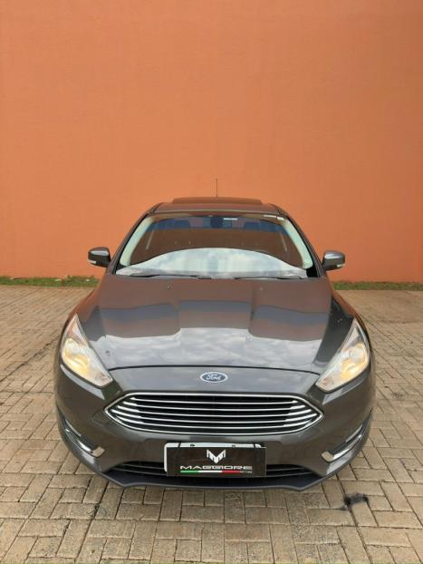 FORD Focus Sedan 2.0 16V 4P FLEX TITANIUM PLUS POWERSHIFT AUTOM�TICO, Foto 7