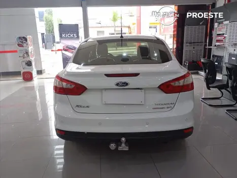 FORD Focus Sedan 2.0 16V 4P FLEX TITANIUM AUTOM�TICO, Foto 2