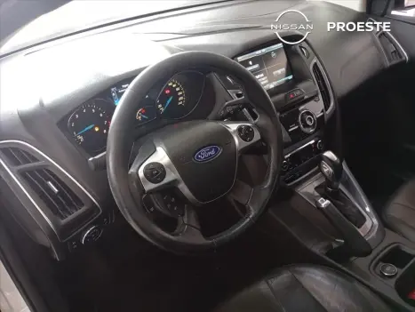 FORD Focus Sedan 2.0 16V 4P FLEX TITANIUM AUTOM�TICO, Foto 7