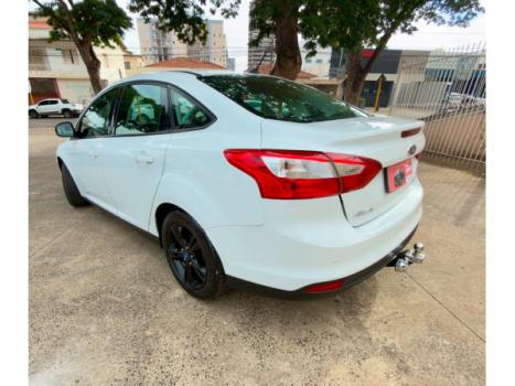 FORD Focus Sedan 2.0 16V 4P FLEX S POWERSHIFT AUTOM�TICO, Foto 11