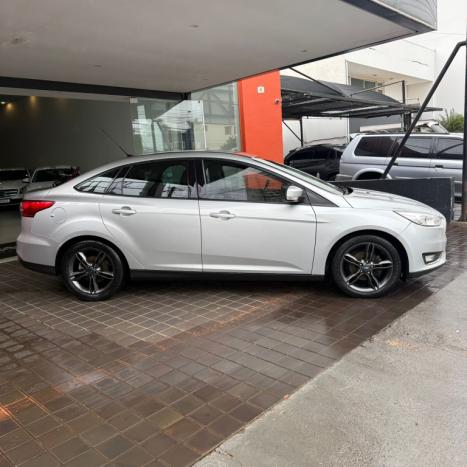 FORD Focus Sedan 2.0 16V 4P FC FLEX AUTOM�TICO, Foto 3