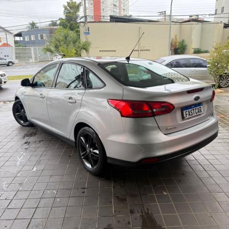 FORD Focus Sedan 2.0 16V 4P FC FLEX AUTOM�TICO, Foto 6
