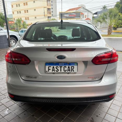 FORD Focus Sedan 2.0 16V 4P FC FLEX AUTOM�TICO, Foto 8
