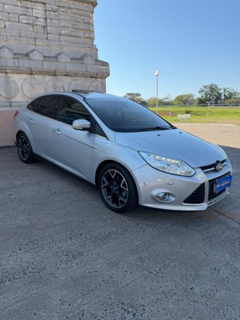 FORD Focus Sedan 2.0 16V 4P FLEX TITANIUM PLUS FASTBACK POWERSHIFT AUTOM�TICO, Foto 2