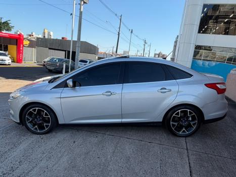 FORD Focus Sedan 2.0 16V 4P FLEX TITANIUM PLUS FASTBACK POWERSHIFT AUTOM�TICO, Foto 6