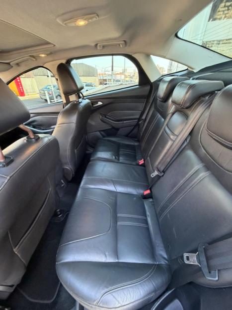 FORD Focus Sedan 2.0 16V 4P FLEX TITANIUM PLUS FASTBACK POWERSHIFT AUTOM�TICO, Foto 9