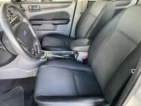 FORD Focus Sedan 2.0 16V 4P GLX FLEX AUTOM�TICO, Foto 3