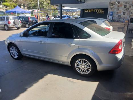FORD Focus Sedan 2.0 16V 4P GHIA FLEX AUTOM�TICO, Foto 3