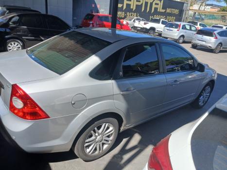 FORD Focus Sedan 2.0 16V 4P GHIA FLEX AUTOM�TICO, Foto 6