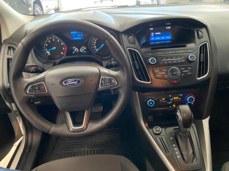 FORD Focus Sedan 2.0 16V 4P FLEX SE POWERSHIFT AUTOM�TICO, Foto 10