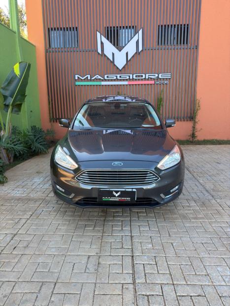 FORD Focus Sedan 2.0 16V 4P FLEX TITANIUM PLUS POWERSHIFT AUTOM�TICO, Foto 5