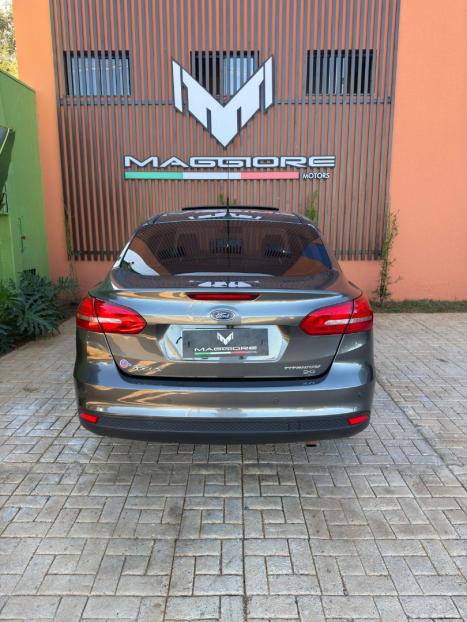 FORD Focus Sedan 2.0 16V 4P FLEX TITANIUM PLUS POWERSHIFT AUTOM�TICO, Foto 9