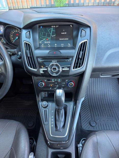 FORD Focus Sedan 2.0 16V 4P FLEX TITANIUM PLUS POWERSHIFT AUTOM�TICO, Foto 16