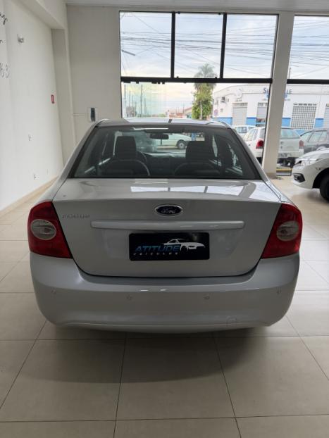 FORD Focus Sedan 2.0 16V 4P FC FLEX AUTOM�TICO, Foto 5