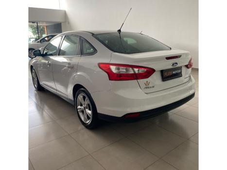 FORD Focus Sedan 2.0 16V 4P FLEX S POWERSHIFT AUTOMÁTICO, Foto 6