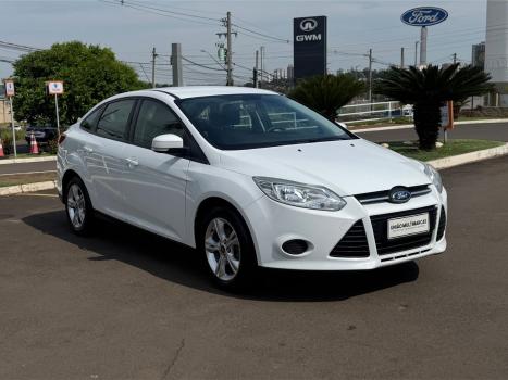 FORD Focus Sedan 2.0 16V 4P FLEX S POWERSHIFT AUTOMÁTICO, Foto 3