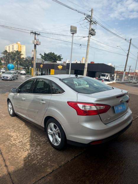 FORD Focus Sedan 2.0 16V 4P FLEX S POWERSHIFT AUTOMÁTICO, Foto 3