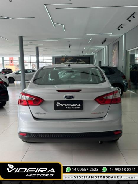 FORD Focus Sedan 2.0 16V 4P FLEX S POWERSHIFT AUTOMÁTICO, Foto 6