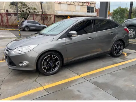 FORD Focus Sedan 2.0 16V 4P FLEX TITANIUM POWERSHIFT AUTOMÁTICO, Foto 3