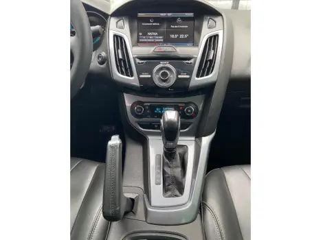 FORD Focus Sedan 2.0 16V 4P FLEX TITANIUM POWERSHIFT AUTOMÁTICO, Foto 13