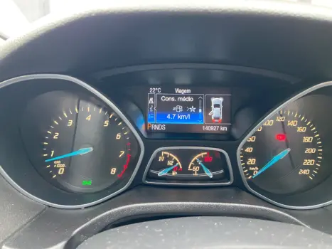 FORD Focus Sedan 2.0 16V 4P FLEX TITANIUM POWERSHIFT AUTOMÁTICO, Foto 16