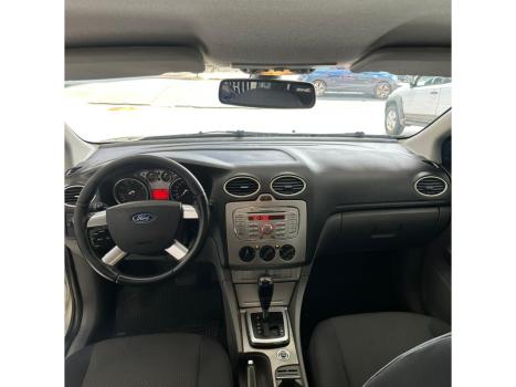 FORD Focus Sedan , Foto 2