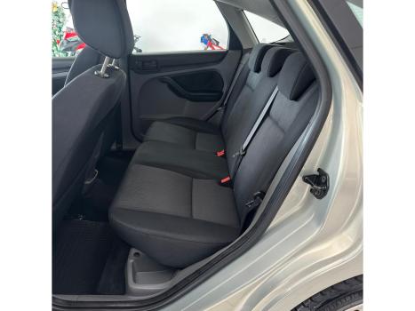 FORD Focus Sedan , Foto 4