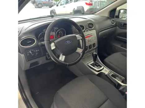 FORD Focus Sedan , Foto 10