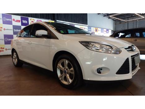 FORD Focus Sedan , Foto 3