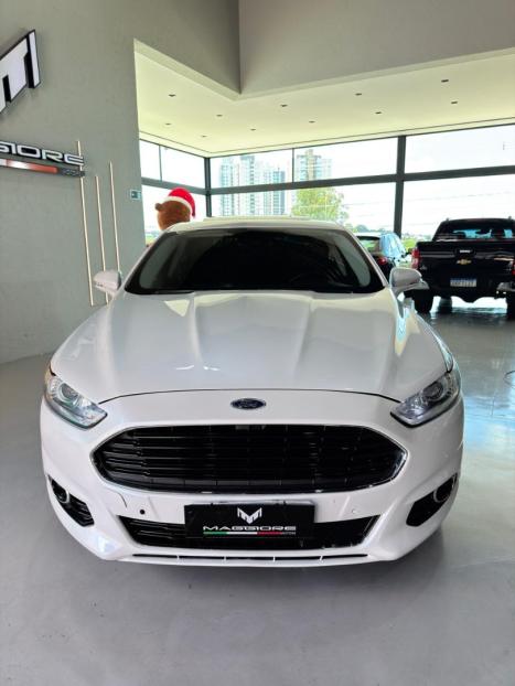 FORD Fusion 2.0 16V 4P ECOBOOST TURBO TITANIUM AWD AUTOM�TICO, Foto 3