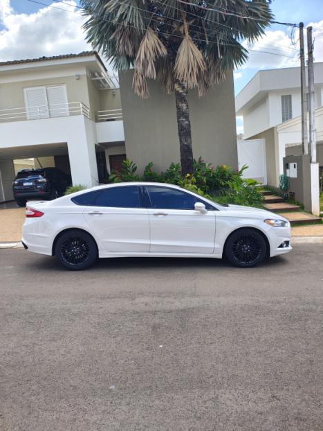 FORD Fusion 2.0 4P 16V TITANIUM AWD AUTOMTICO, Foto 3