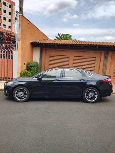 FORD Fusion 2.0 4P 16V TITANIUM AWD AUTOMTICO, Foto 3