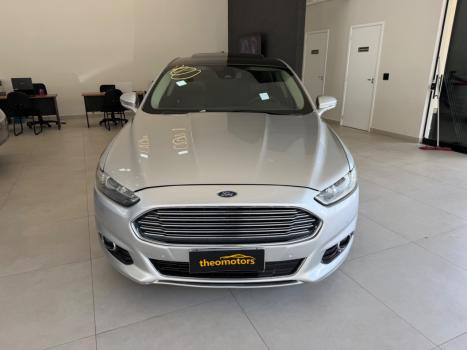 FORD Fusion 2.0 4P 16V TITANIUM AWD AUTOM�TICO, Foto 4