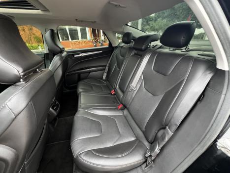 FORD Fusion 2.0 4P 16V TITANIUM AWD AUTOM�TICO, Foto 2