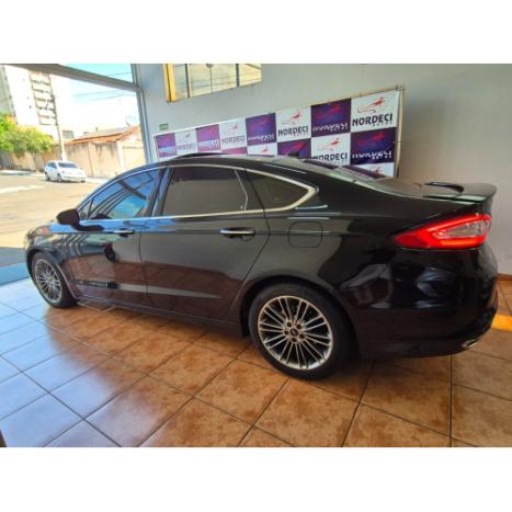 FORD Fusion 2.0 4P 16V ECOBOOST TURBO TITANIUM FWD AUTOM�TICO, Foto 2
