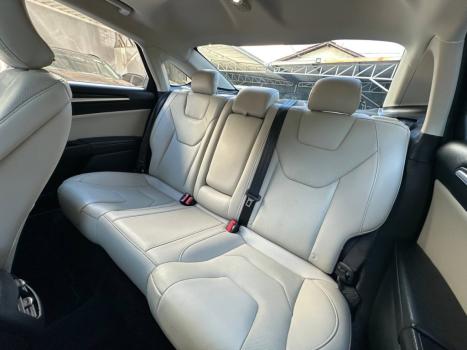 FORD Fusion 2.0 4P 16V TITANIUM AWD AUTOMÁTICO, Foto 17