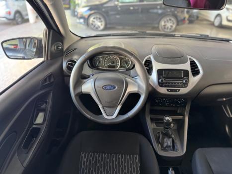 FORD Ka Hatch 1.0 12V 4P FLEX TI-VCT SE PLUS, Foto 8 FORD Ka Hatch 1.0 12V 4P FLEX TI-VCT SE PLUS, Foto 8