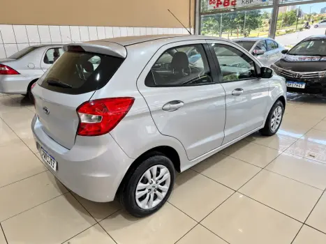 FORD Ka Hatch 1.0 12V 4P FLEX TI-VCT SE, Foto 4